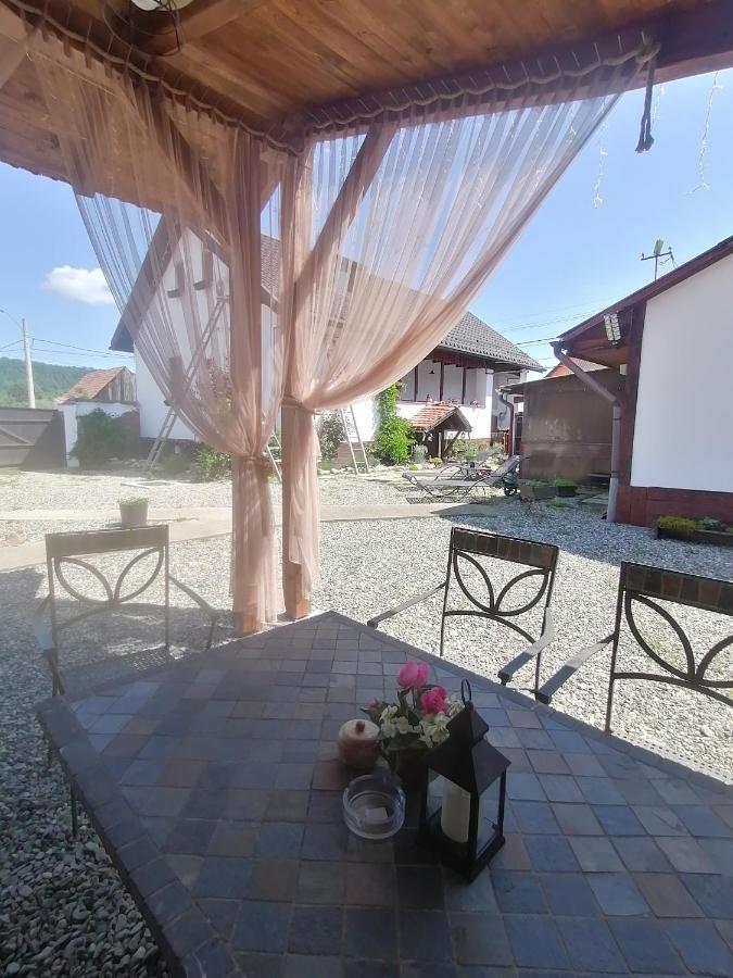 Отель Casa Huber Carta  Экстерьер фото